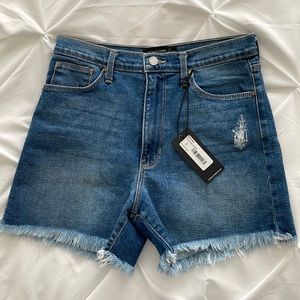 Just Black Denim high rise short, L